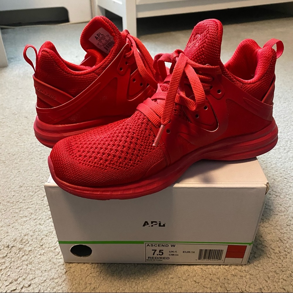 APL ascend women’s sneakers. Size 7.5 in red